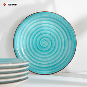 Assiette Rustique Chinoise Écologique en Grès Peinte à la Main, Motif Spirale Bleue, 10,5 Pouces, Prix Usine - Product Image 1