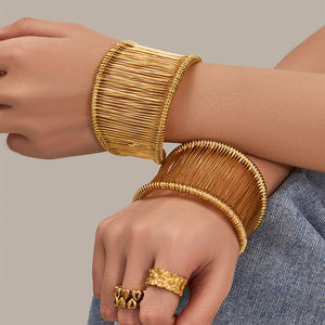 <span class=keywords><strong>Bracelet</strong></span> ouvert large de 5,3 cm en acier inoxydable HB0585, plaqué or véritable 18 carats, accessoire de mode unique et tendance - Product Image 2