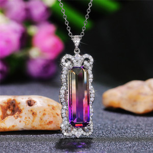 Elegante Collana con Pendente a Catena in Rame Sfumato, Gioiello di Tendenza per Donne, Ideale per Feste e Serate - Product Image 5