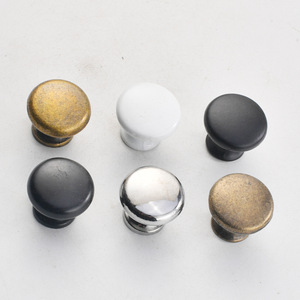 Furniture Handle And <b>Knob</b> Round Zinc Alloy Minimalist Cabinet <b>Door</b> Hardware Durable Plating Finish - Product Image 1