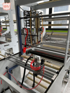 Ligne de production automatique de sacs <span class=keywords><strong>à</strong></span> fermeture éclair <span class=keywords><strong>machine</strong></span> de fabrication de sacs en polyéthylène <span class=keywords><strong>à</strong></span> fermeture éclair <span class=keywords><strong>machine</strong></span> de fabrication de sacs de congélateur <span class=keywords><strong>à</strong></span> fermeture éclair en plastique LDPE - Product Image 6