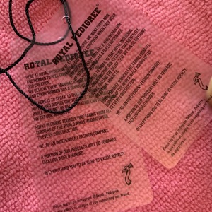 Thời trang chết cắt cứng rõ ràng PVC nhựa hangtag, gấu in logo trong suốt PVC Swing tag với chuỗi - Product Image 6