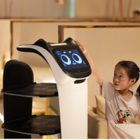 Livraison autonome Robot Laser Navigation visuelle 40kg Charge utile IP43 Étanche Charge automatique 10h Durée de fonctionnement pour Restaurants Café