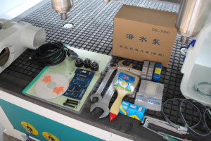 Máquina enrutadora CNC Jinan m-shine para carpintería, brocas de enrutador CNC de madera 3D con cabezal múltiple, precio competitivo - Product Image 6