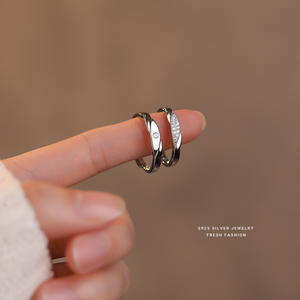 Venta al por mayor de joyería de compromiso y promesa de boda-Anillo irregular de Plata de Ley 925 para parejas-Joyería Premium para parejas - Product Image 2