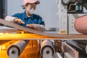 Suelo de vinilo de lujo con núcleo de plástico de piedra, suelo laminado SPC de tablones de PVC