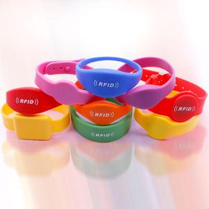 สายรัดข้อมือซิลิโคน RFID 216 213 215สีสัน NFC สำหรับการควบคุมการเข้าถึง - Product Image 6