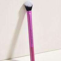 Ensemble de pinceaux de maquillage professionnels portables à manche en plastique couleur personnalisée, poils synthétiques, style fard à joues angulaire, pour poudre libre