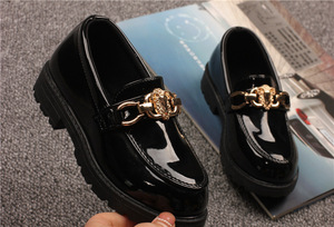 Scarpe da Studentessa per Bambine Autunno 2026 Nuove in PU Lucido con Lacci e Suola in EVA Nere alla Moda - Product Image 2