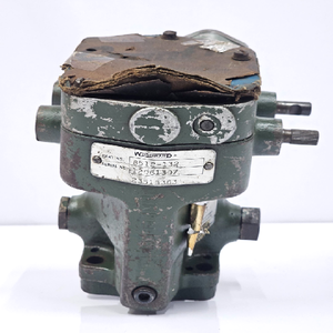 Controlador PLC, Número de Pieza 8512-132, Número de Serie 12061307 - Product Image 1