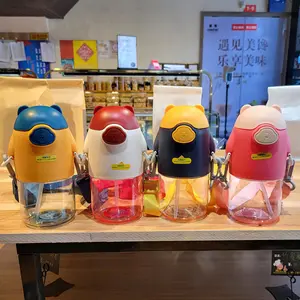휴대용 귀여운 곰 플라스틱 크리 에이 티브 어린이 누출 무료 음료 컵 물병