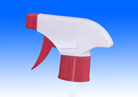 Usine de Yuyao fournit des pulvérisateurs à gâchette blancs 28/400 28/410 28/415 pour le nettoyage