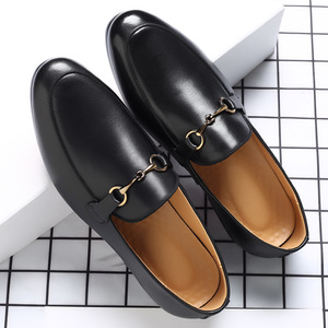 Mocassini da <span class=keywords><strong>Uomo</strong></span> in Vera Pelle Nera Stile Britannico Elegante di Ultimo Design 2024 - Product Image 2