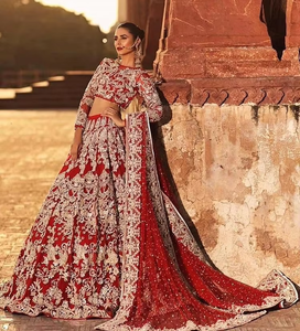 Robe longue de mariée indienne/pakistanaise de qualité supérieure | Tenue de mariage Zardozi brodée lourde - Product Image 2