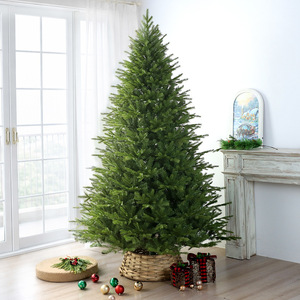 Sapin de Noël artificiel vert de haute qualité, respectueux de l'environnement, fabriqué à partir d'une mélange de matériaux PVC et PE - Product Image 2