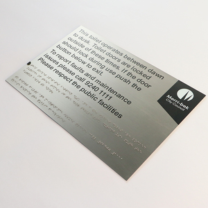 Panneau de signalisation WC ADA personnalisé EZD en acier inoxydable avec lettrage tactile en relief et Braille, conforme aux normes ADA - Product Image 3