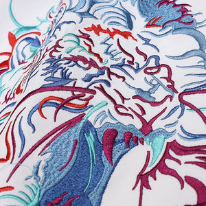 قمصان تي شيرت رجالية فاخرة عالية الجودة بالجملة، تي شيرت مطرز مخصص مع طباعة شعار علامتك التجارية - Product Image 4