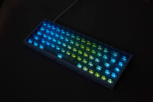 Clavier mécanique OEM ODM avec rétroéclairage RVB et touches personnalisées, mini clavier de jeu filaire - Product Image 3