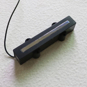 Donlis 86mm Steel Bar Rail Jazz Bass Pickup for <span class=keywords><strong>5</strong></span> String Electric J Bass Parts With <span class=keywords><strong>Metal</strong></span> Blade Pole - Product Image 3