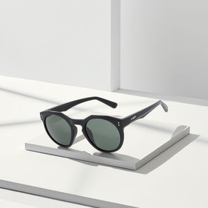 Lunettes de soleil rétro unisexes de luxe avec logo personnalisé, en TR90, confortables, avec verres polarisés colorés, pour les pique-niques en plein air, le cyclisme, les vacances, les cadeaux - Product Image 1