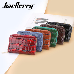 Porte-cartes accordéon pour femme Baellerry, en cuir PU rouge, fermeture éclair, plusieurs emplacements pour cartes, 4 pouces, étui à cartes de crédit élégant - Product Image 4