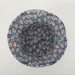 Casquette de pêcheur réversible personnalisée en coton 100% de haute qualité pour adultes, avec motif animalier imprimé et logo, idéale pour les voyages et la protection solaire ajustable. - Product Image 5