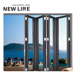 Portes accordéon de patio en aluminium imperméables à double vitrage Low-E et moustiquaire en fibre de verre et nylon pour une utilisation intérieure et extérieure - Product Image 4