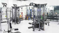 Équipement de musculation professionnel Rosen Fitness, machine d'exercice multifonctionnelle à 8 stations avec système de poids à disques en acier pour la musculation
