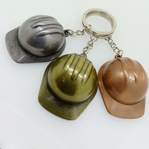 Portachiavi 3D a Forma di Elmetto di Sicurezza in Metallo, Mini Portachiavi Novità, Regalo <span class=keywords><strong>per</strong></span> Costruttori, <span class=keywords><strong>Ingegneri</strong></span>, Artigiani, Manager di Cantiere, Geometri - Product Image 3