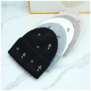 Bonnet en tricot de fourrure de lapin angora pour <span class=keywords><strong>femme</strong></span>, motif croisé, chaud, couleur unie, pour l'hiver, nouvelle tendance - Product Image 2