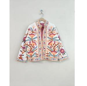 Chaqueta Suzani bordada de buena calidad, abrigo Vintage bohemio perfecto para otoño e invierno, estilo disponible al mejor precio - Product Image 1