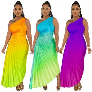 2023 New Hot Selling Comfortable Gradual Sexy Pleated Dress ladies dresses