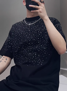 T-shirt da uomo a maniche corte con strass termoadesivi effetto cielo stellato, nuovo top estivo versatile e di tendenza, vestibilità slim - Product Image 2