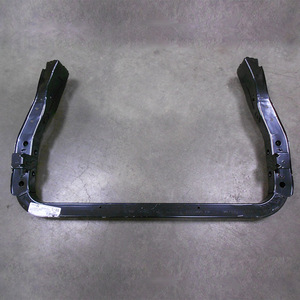 Soporte Inferior del Tanque de Agua para Jeep Grand Cherokee 2011, 5156113AA, Pieza de Repuesto de Hierro - Product Image 1