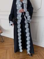Abaya noire personnalisée Hafizah pour femme, robe longue kimono de luxe avec appliques en dentelle de rose blanche, manches chauve-souris, style islamique musulman OEM