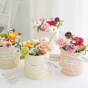 Boîte cylindrique en carton rigide de luxe avec logo personnalisé, boîte ronde pour <span class=keywords><strong>fleurs</strong></span>, emballage pour bouquet de roses, chapeau, bijoux, présentoir de cadeaux avec couvercle - Product Image 4
