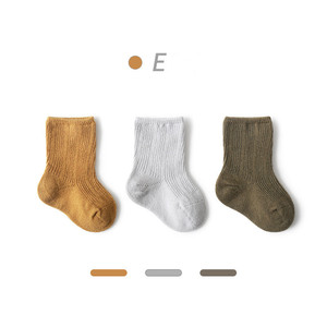 <span class=keywords><strong>Calzini</strong></span> da <span class=keywords><strong>neonato</strong></span> in cotone biologico per bambini e bambine di alta qualità <span class=keywords><strong>calzini</strong></span> in tinta unita colorati - Product Image 3