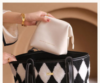 Nouvelle pochette cosmétique de luxe en cuir PU imperméable de marque personnalisée pour femmes de marque mini trousse de maquillage de voyage