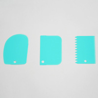 Kit essentiel de cuisson: ensemble de trois pièces de grattoir outils de pâtisserie en plastique non collants réutilisables ustensiles de boulangerie et de cuisson ménagers