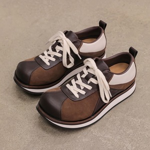 Nouvelles Chaussures de Sport Décontractées Polyvalentes à Semelle Épaisse Marron Rétro Haut de Gamme à Bout Carré pour Hommes et Femmes Printemps 2026 - Product Image 1