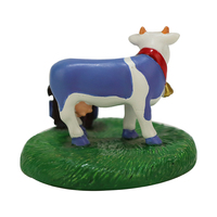 Patung Model kartun sapi keluaran baru grosir patung Souvenir kerajinan Resin kustom mainan anak Dekor meja kantor rumah