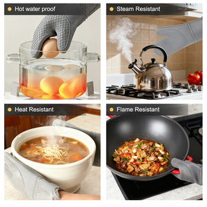 Gants de four doux personnalisés noir-gris en coton biologique double, résistants à la chaleur, pour cuisine, micro-ondes et barbecue, avec inserts en silicone - Product Image 2