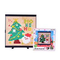 Kit de perles à fusionner Pixel Fuse Bead EVA Grid, série Noël, ensemble de planches à perles, modèle SA297
