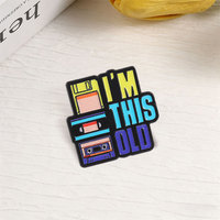 Pin de esmalte retro de disco digital, CD y casete, estilo vintage de los 90, con diseño de disquete, CD y casete, broche, insignia de solapa, regalo de joyería