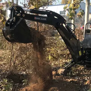 PTO Impulsionada Mini Escavadeira Rebocável Retroescavadeira Preço