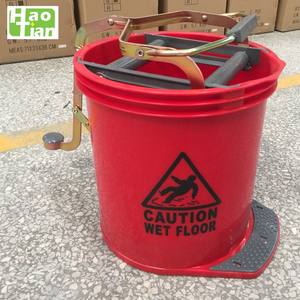 Cubo con <span class=keywords><strong>Escurridor</strong></span> para Mopa, Modelo B-036, 15L, Redondo, con Sistema <span class=keywords><strong>de</strong></span> Escurrido por Compresión - Product Image 2