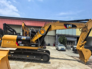 เครื่องจักรก่อสร้างมือสอง CAT320 CAT320D2 รถขุดตีนตะขาบมือสองสำหรับขาย - Product Image 3