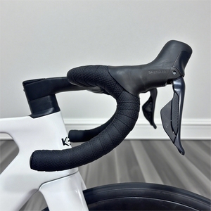 Bicicleta de Carretera de Fibra de Carbono Aero 700C con Frenos de Disco Hidráulicos, Venta Directa de Fábrica KOZO, OEM |   Shim Ano Ut Di2 - Product Image 4