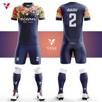 Toptan sublime özel erkekler ucuz futbol tişörtü spor futbol takımı üniforma nefes futbol forması seti