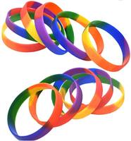 Bracelet en silicone arc-en-ciel en caoutchouc LGBTQ-friendly pour les fêtes Bandes de sport promotionnelles LGBT lesbiennes